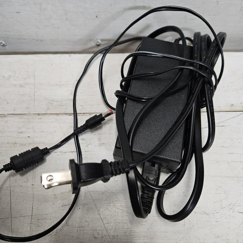EPS-3 AC Adapter ADP 36KR A Power Cord Cable Laptop Keyboard Electronics